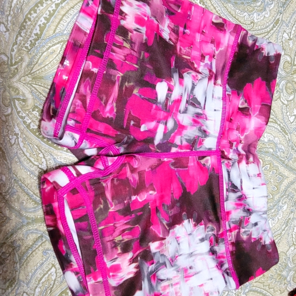 IAB women's shorts with no ride